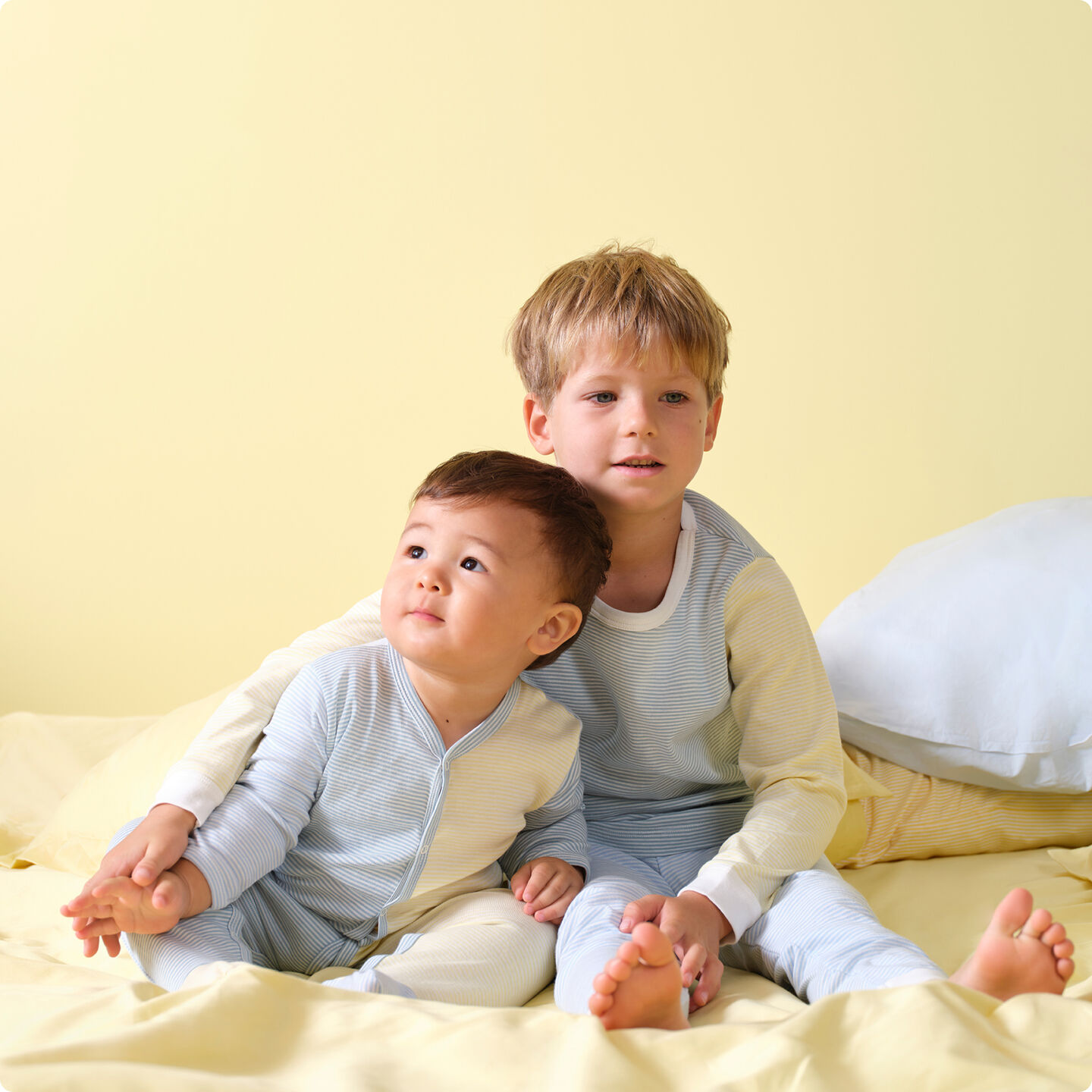 <p class="text-component">Gestreifte Pyjamas</p>